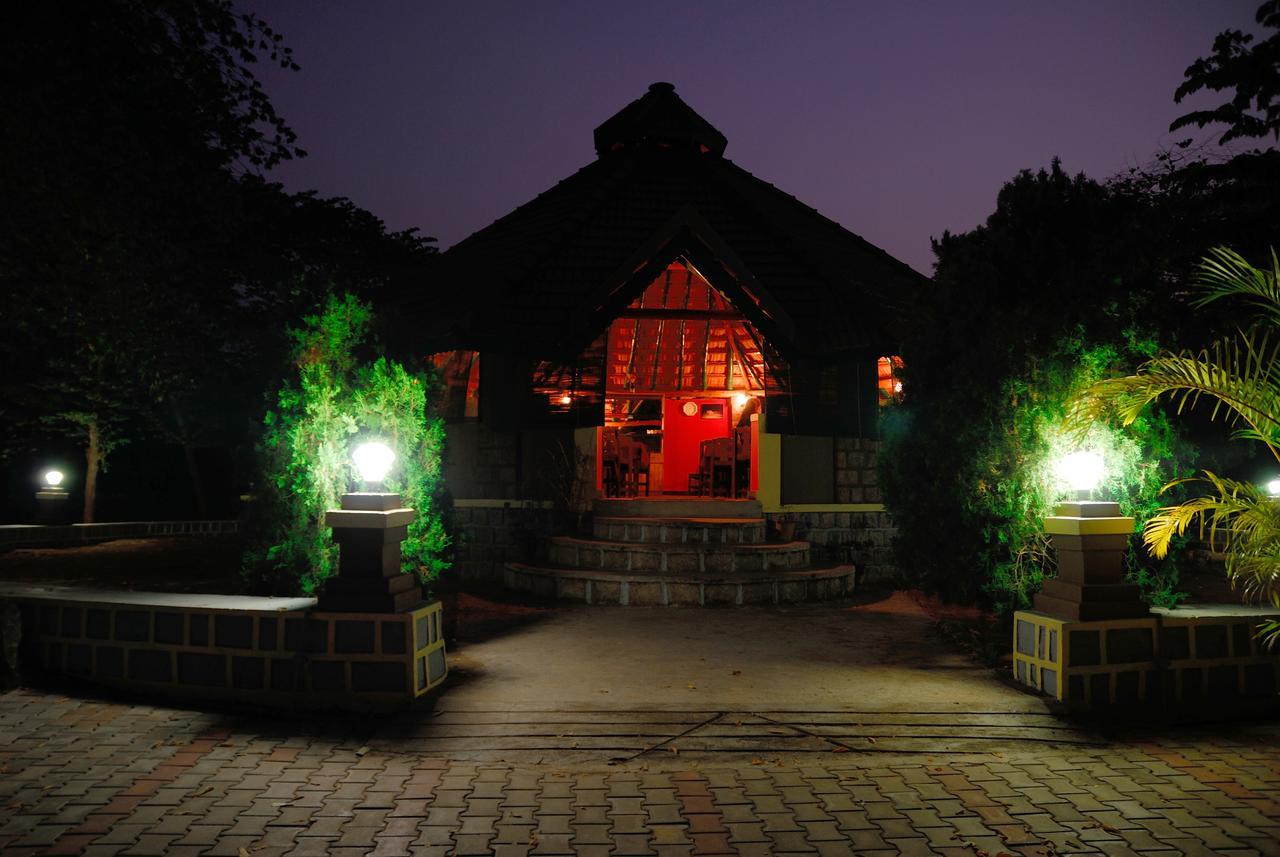 Mc Resort Wildlife Resort Bandipur Exterior photo