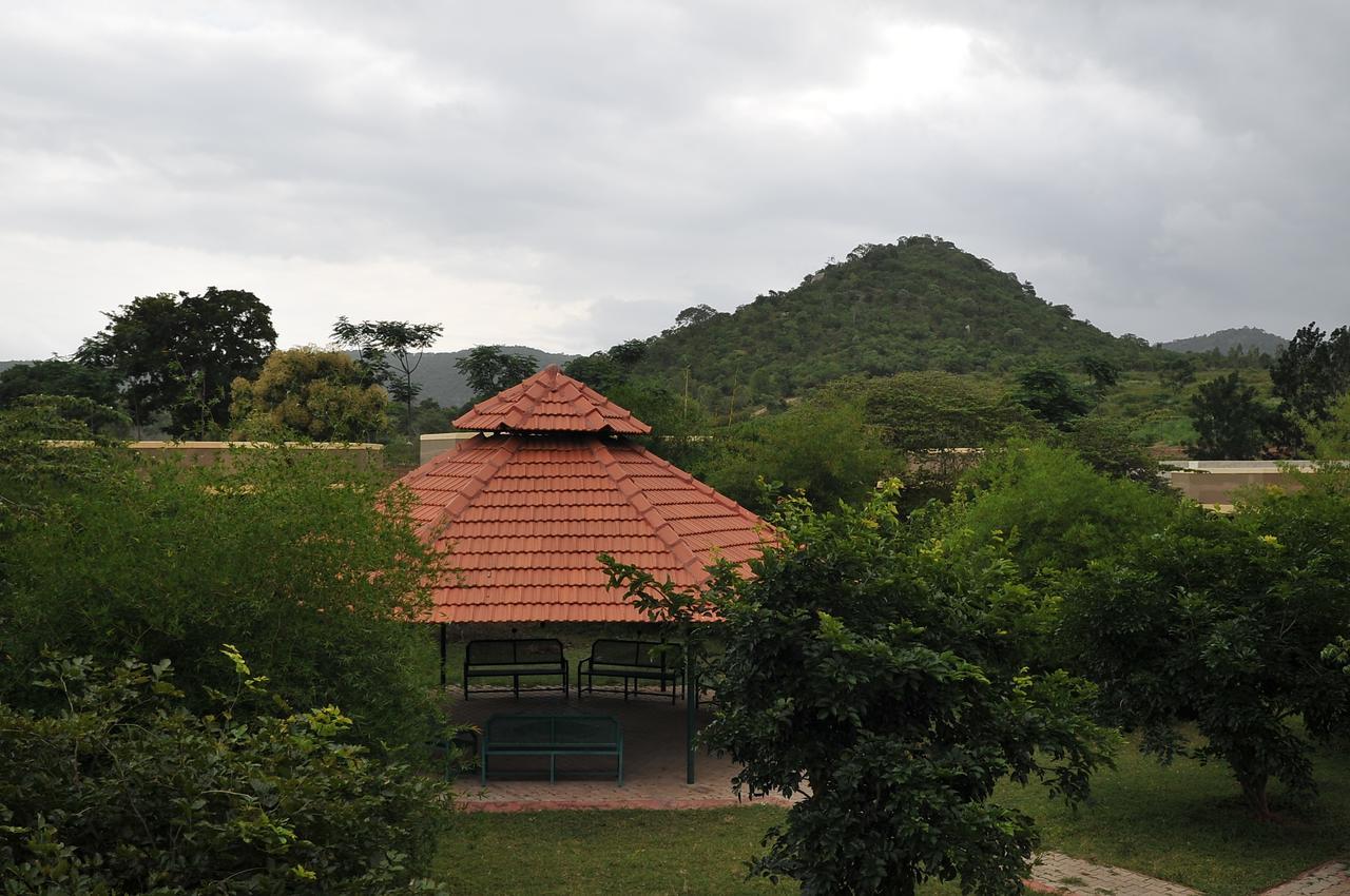 Mc Resort Wildlife Resort Bandipur Exterior photo